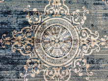 Afbeelding in Gallery-weergave laden, Karachi