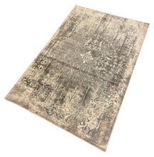 Afbeelding in Gallery-weergave laden, Kerman